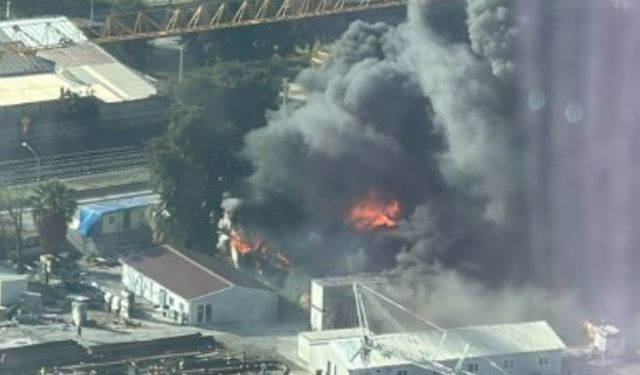 Şantiyede Yangın Alarmı: Müdahale Devam Ediyor