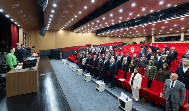 Cumhur İttifakı "Satılmasın" Dedi, Başkan Turgut Satışı Savunmaya Devam Etti