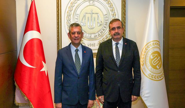 Özgür Özel Uyuşmazlık Mahkemesi Başkanı Güleç'i Ziyaret Etti