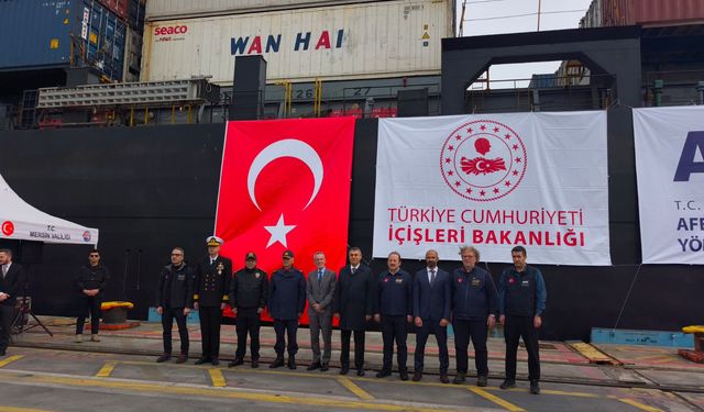 Mersin'de Sudan'a Bir Yardım Gemisi Daha