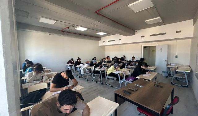 Akdeniz Belediyesi Etüt Merkezi’nde Haftalık Deneme Sınavları Başladı