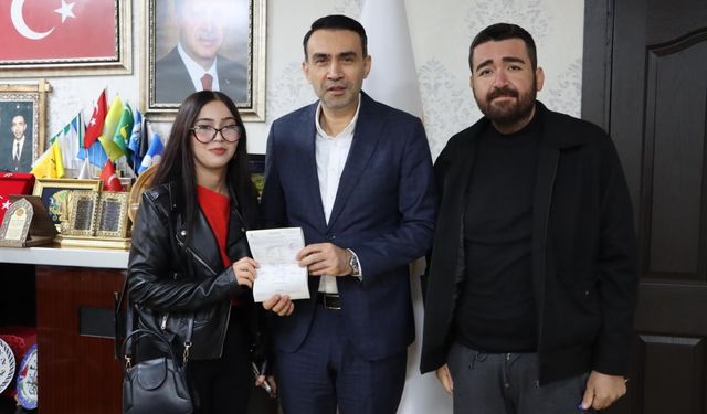 AK Parti Mersin İl Teşkilatına Genç Katılım: "Geleceğimizin Teminatı Gençliğin Heyecanı Bize Güç Veriyor"