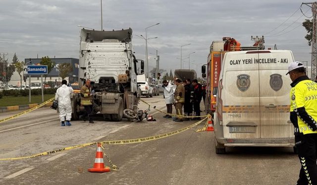 Tırla Çarpışan Motosiklette Anne ve 2 Aylık Bebek Hayatını Kaybetti