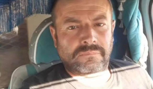 Belediye Binası Önünde Kendini Ateşe Veren Kişi Kurtarılamadı