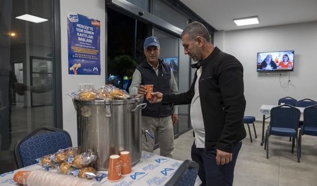 Mersin'de Emekçiler Güne Sıcak Çorba İle Başlıyor