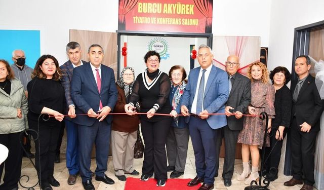 Depremde Hayatını Kaybeden Öğrenciye: 'Beyza Bal Kütüphanesi'