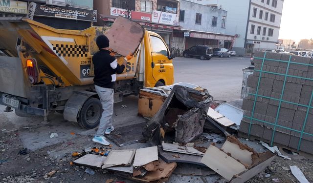 Akdeniz Belediyesi’nden Temizlik Seferberliği: Tonlarca Atık Mahallelerden Toplandı