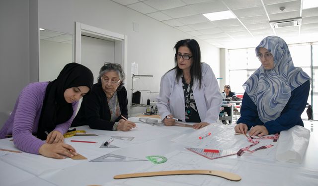 Kursiyerler MERCEK İle Kendilerine Yeni Bir Sayfa Açıyor