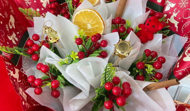 Mersin’de Kokina Çiçekleri Tezgahlarda Yerini Aldı