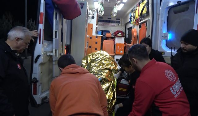 Hasandağı'nda Mahsur Kalan 2 Üniversiteli, Askeri Helikopterle Kurtarıldı