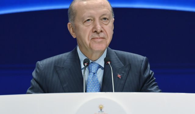 Cumhurbaşkanı Erdoğan: “Kadın Elinin Değdiği Yerde Huzur Ve Düzen Olur”