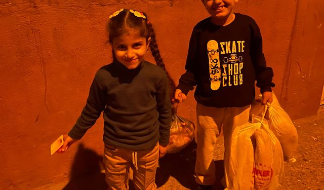 Mersinli İhtiyaç Sahiplerine Ekmek Yardımı