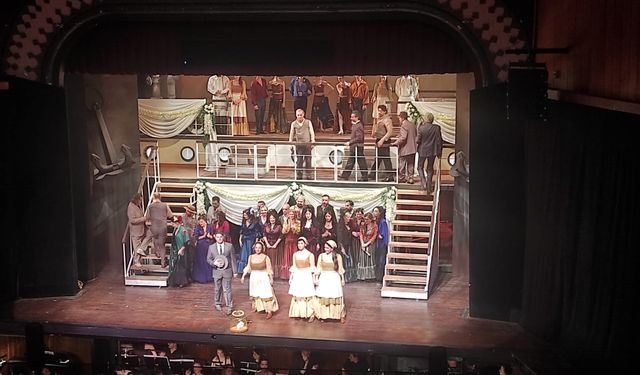 Mersin’de İspanyol Esintisi: “La Vida Breve” Prömiyerinde Büyüledi