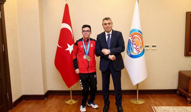 Avrupa Şampiyonu Mahmut Arda Doğan, Vali Toros’u Ziyaret Etti