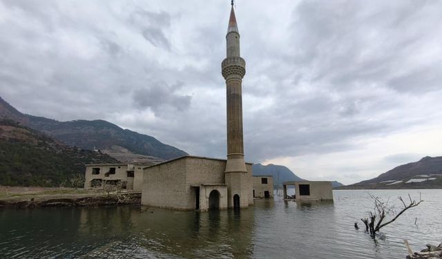 Anamur’da Sular Altında Kalan Köyün Simgesi: Yalnız Minare