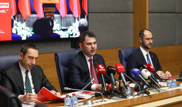 Bakan Kurum: 'Türkiye Yüzyılı'nı güçlü şehirlerin yüzyılı yapacağız