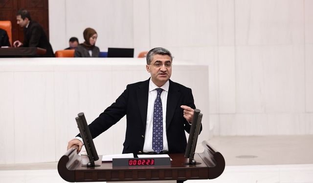 Ekmen’den İşsizlik Fonu Çıkışı: “Bunun Adı Emanete Hıyanettir”