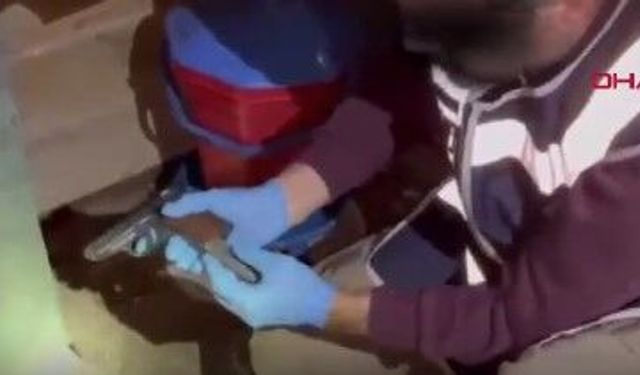 Kuş Kümesine Gizlenmiş Uyuşturucu Ele Geçirildi