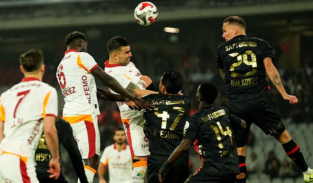 Galatasaray 3 Puanı 3 Golle Aldı