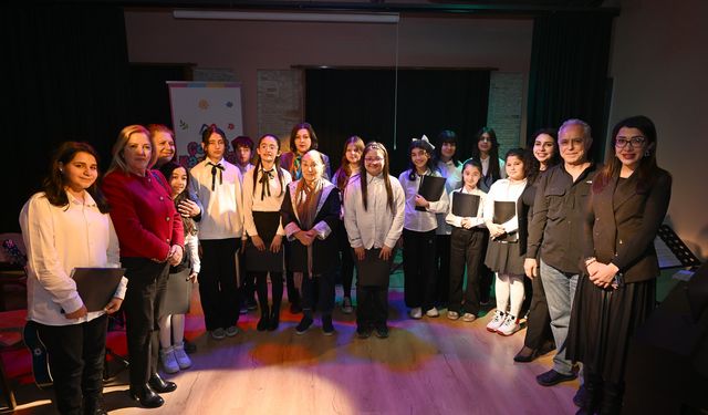 Mersin Büyükşehir Çocuk Kampüsü Öğrencilerinden Sanat Şöleni