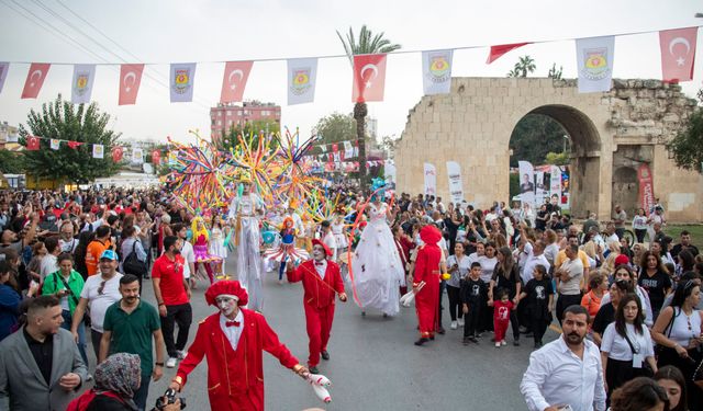 Mersin Büyükşehir’den Sanatla Dolu Bir Yıl