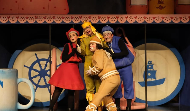 ‘Bisküvi Adam’ Yarıyıl Tiyatro Şenliği’nde Çocuklarla Buluşuyor