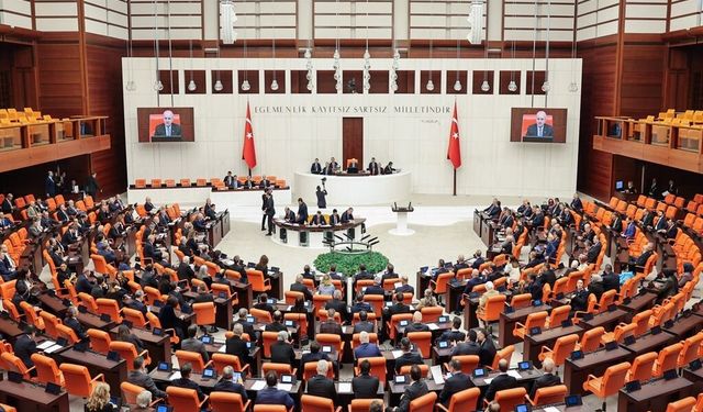 Emniyet teşkilatıyla ilgili teklifin 3 maddesi daha kabul edildi