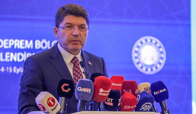 Bakan Tunç, Özgür Özel'e Sosyal Medyadan Tepki Gösterdi