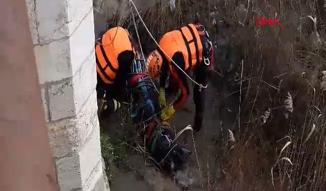 Dere Yatağında Erkek Cesedi Bulundu