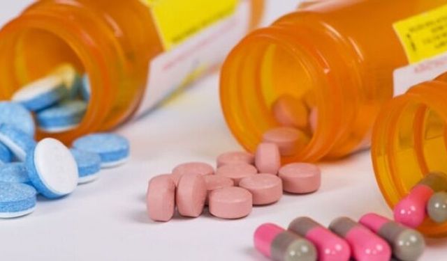 Uzmanından Uyarı: "Meyveler Vitamin Yerine Geçmiyor"