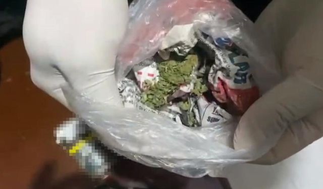 Hatay’da Turşu Bidonlarında Uyuşturucu Operasyonu: 5 Gözaltı, 1 Tutuklama