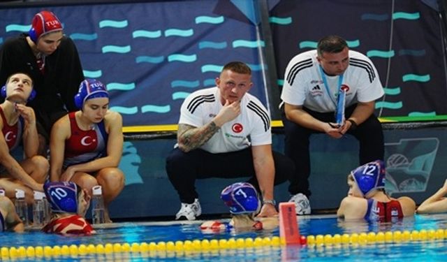 A Milli Kadın Sutopu Takımı Slovakya’yı Mağlup Etti