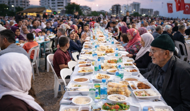 Aydıncık’ta Ramazan bereketi büyük iftar sofrasında paylaşılacak