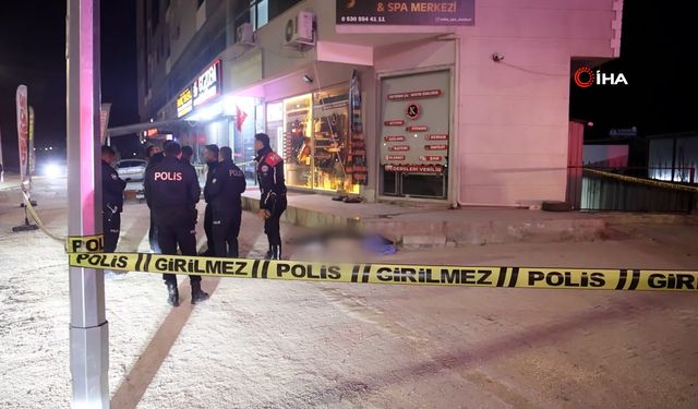 Eşiyle Tartışan 5 Çocuk Babası Camdan Atlayarak Hayatını Kaybetti