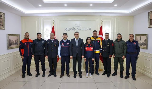 Vali Toros, 112 Çalışanlarının Gününü Kutladı