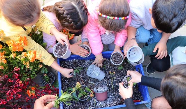 Uygulamalı Tarım Eğitimiyle öğrenciler toprakla buluştu
