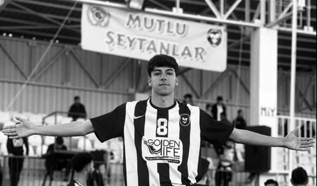 Anamur Muzspor 5 Oyuncuyu Renklerine Bağladı