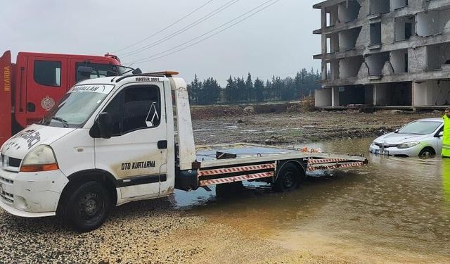 Sağanak Yağmur Hatay'ı Vurdu