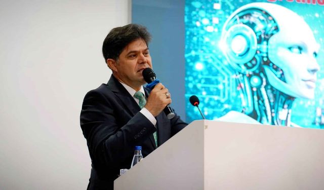 Mersin’de Öğretmenlere Yapay Zeka Hamlesi