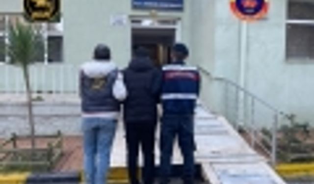 Antalya'da kapsamlı denetim : çok sayıda şüpheli yakalandı