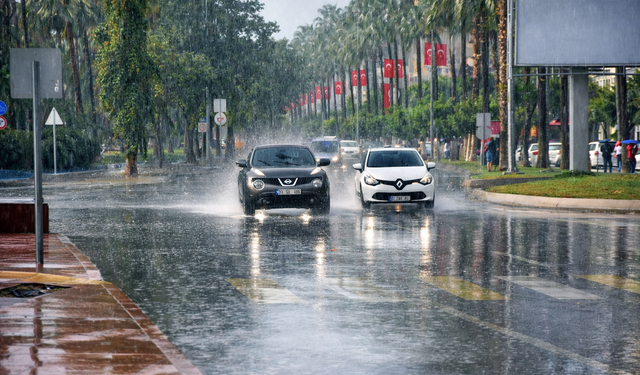 Mersin’de Kuvvetli Yağış Bekleniyor