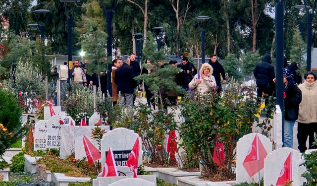 Felaketin 3’üncü Yılında Hatay’da Gözyaşları