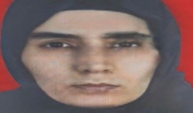 Oğlunu Elinden Tutup Denize Atan Anne Gözaltına Alındı