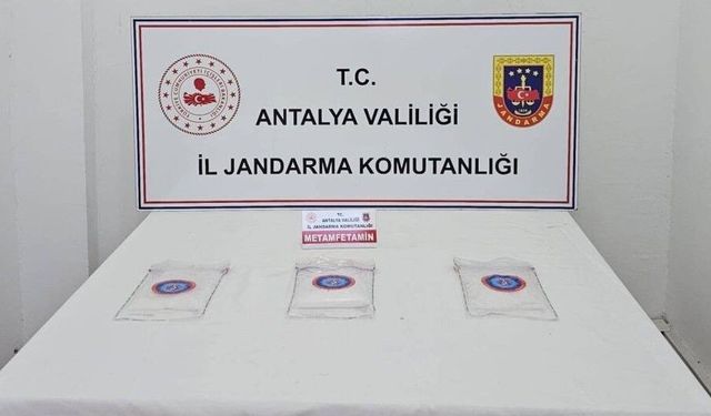 Antalya'da zehir tacirlerine operasyon düzenlendi