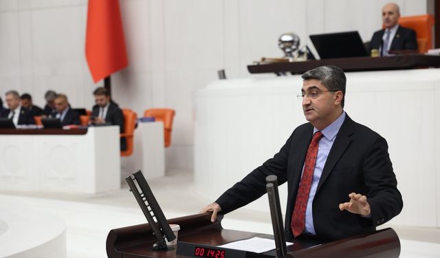 Milletvekili Ekmen: "Mersin’e Gerekli Yatırımları Yapın"