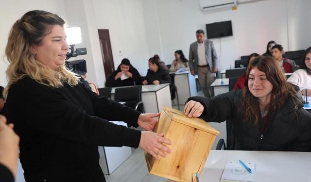 Gençlik Meclisinden gençlere söz hakkı