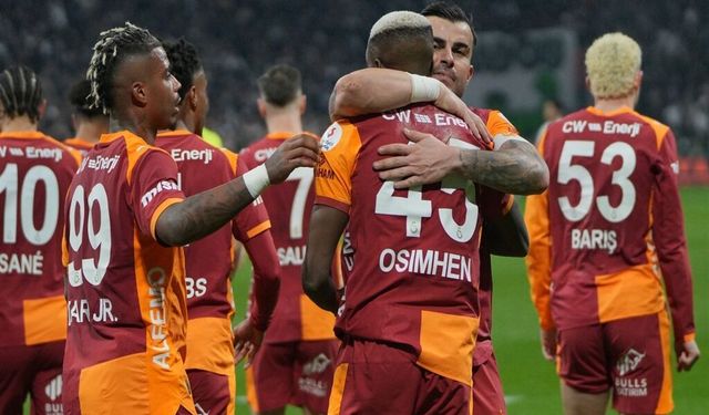Beşiktaş, Galatasaray’a 1-0 yenildi