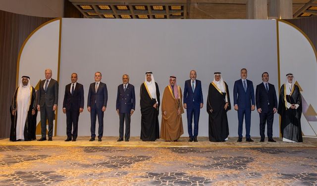 12 ülke ortak bildiriyle İran’ın saldırılarını kınadı