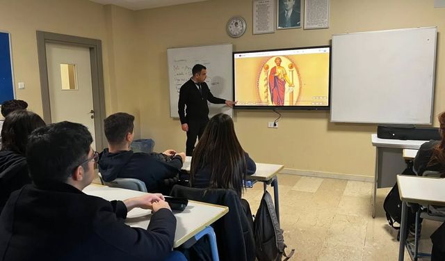 TED Mersin’de Pi günü disiplinler arası etkinliklerle kutlandı