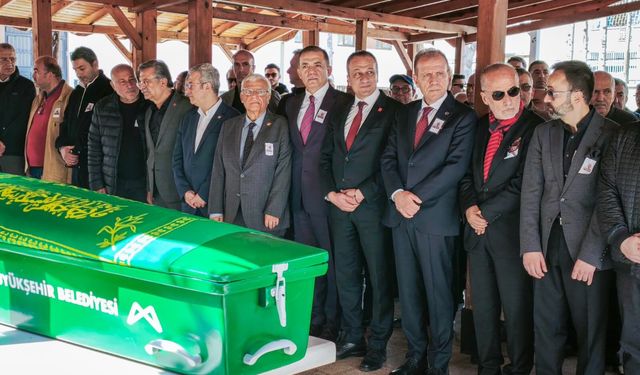 İlker Adalıoğlu son yolculuğuna uğurlandı